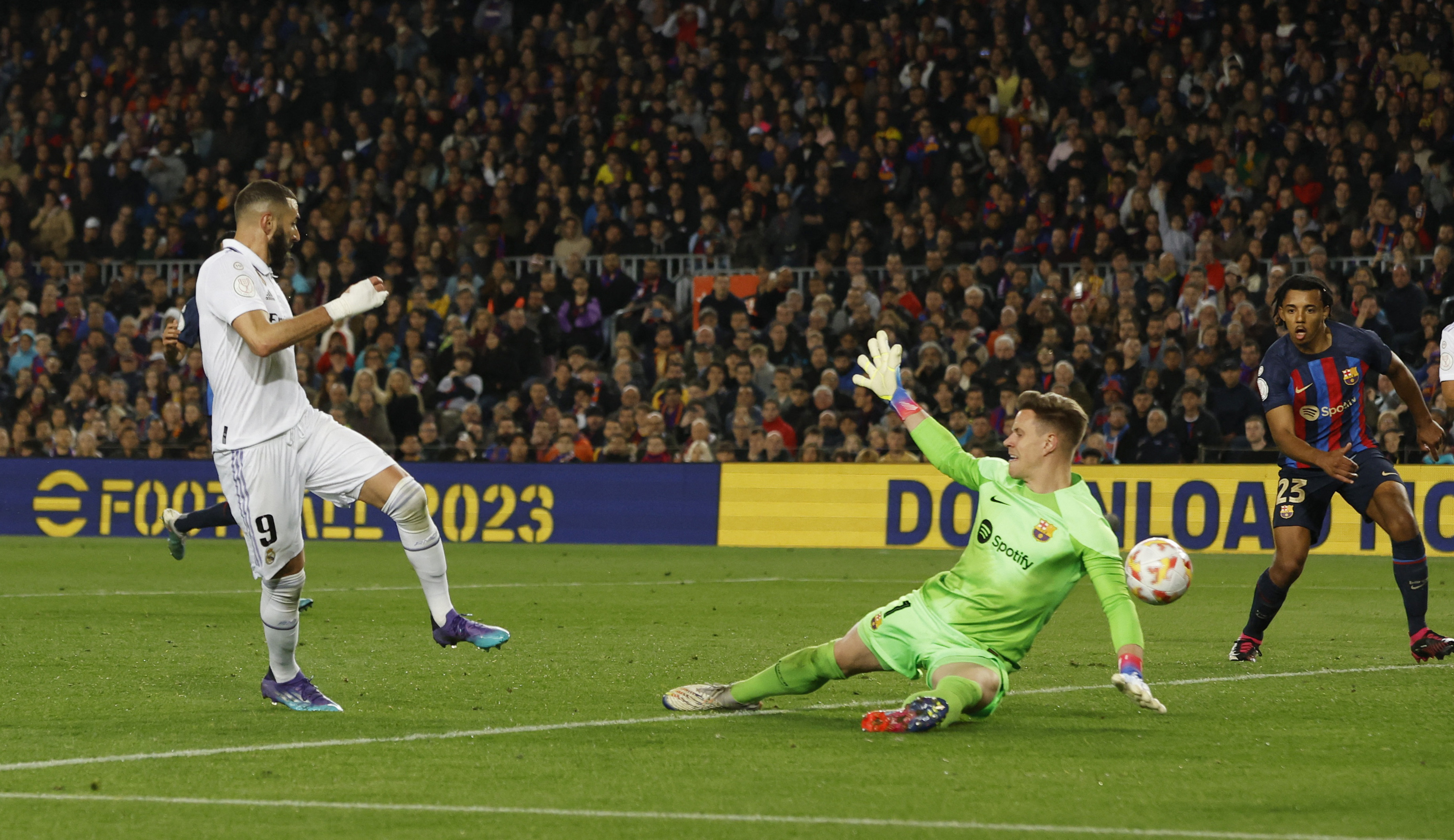 2023-04-05t204440z_352758263_up1ej451lmdpk_rtrmadp_3_soccer-spain-fcb-mad-report.jpg