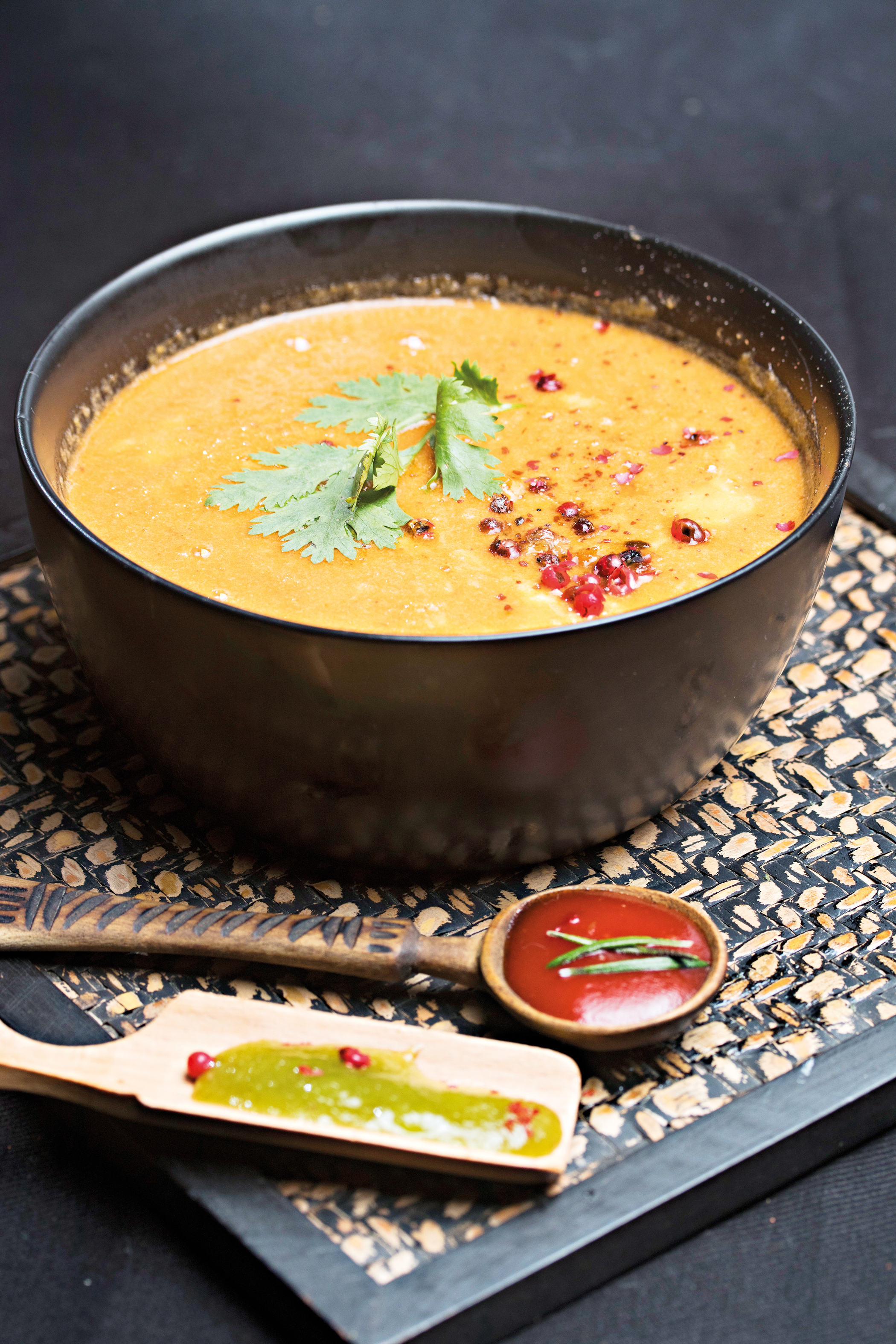 enjoy-ramadan-dining_-_copy.jpg