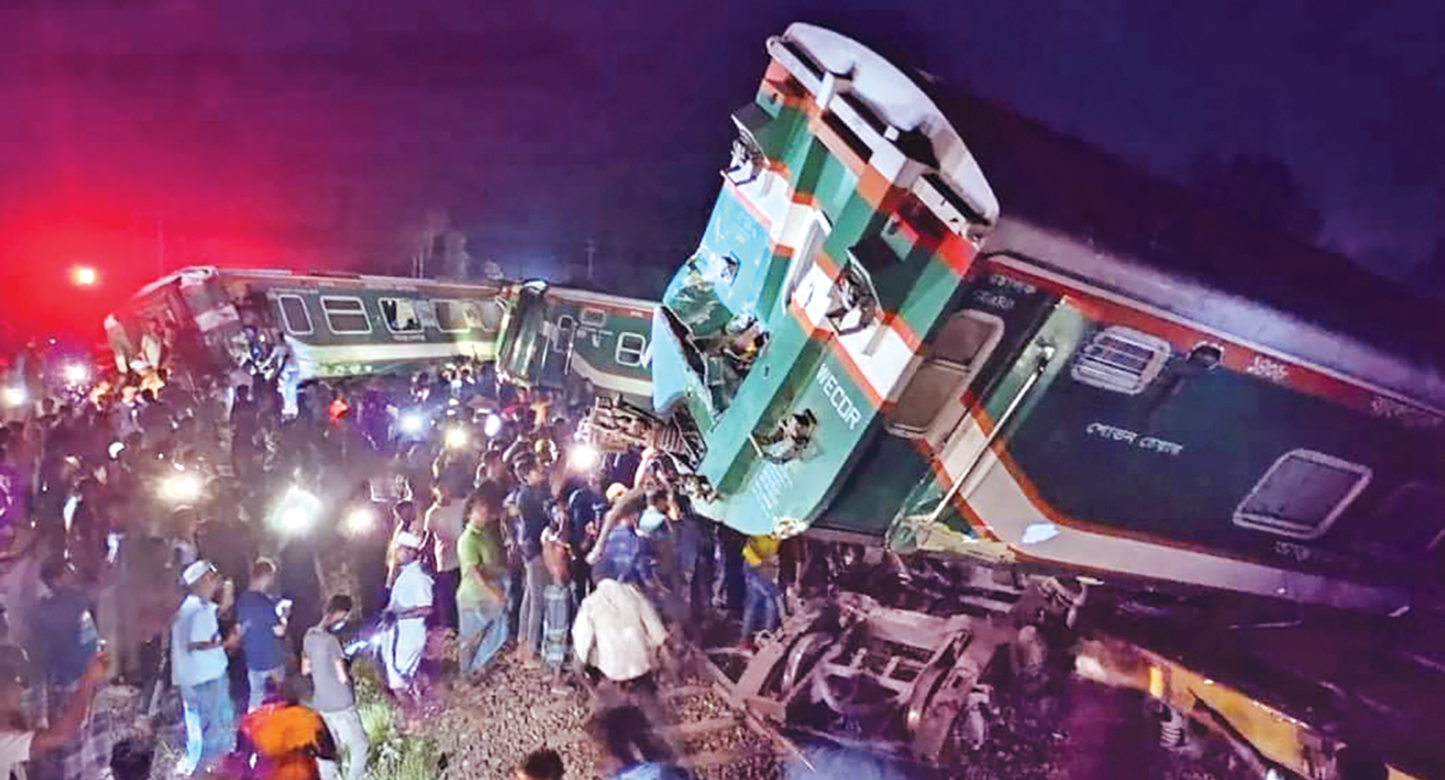 Sonar Bangla Express slams into freight train