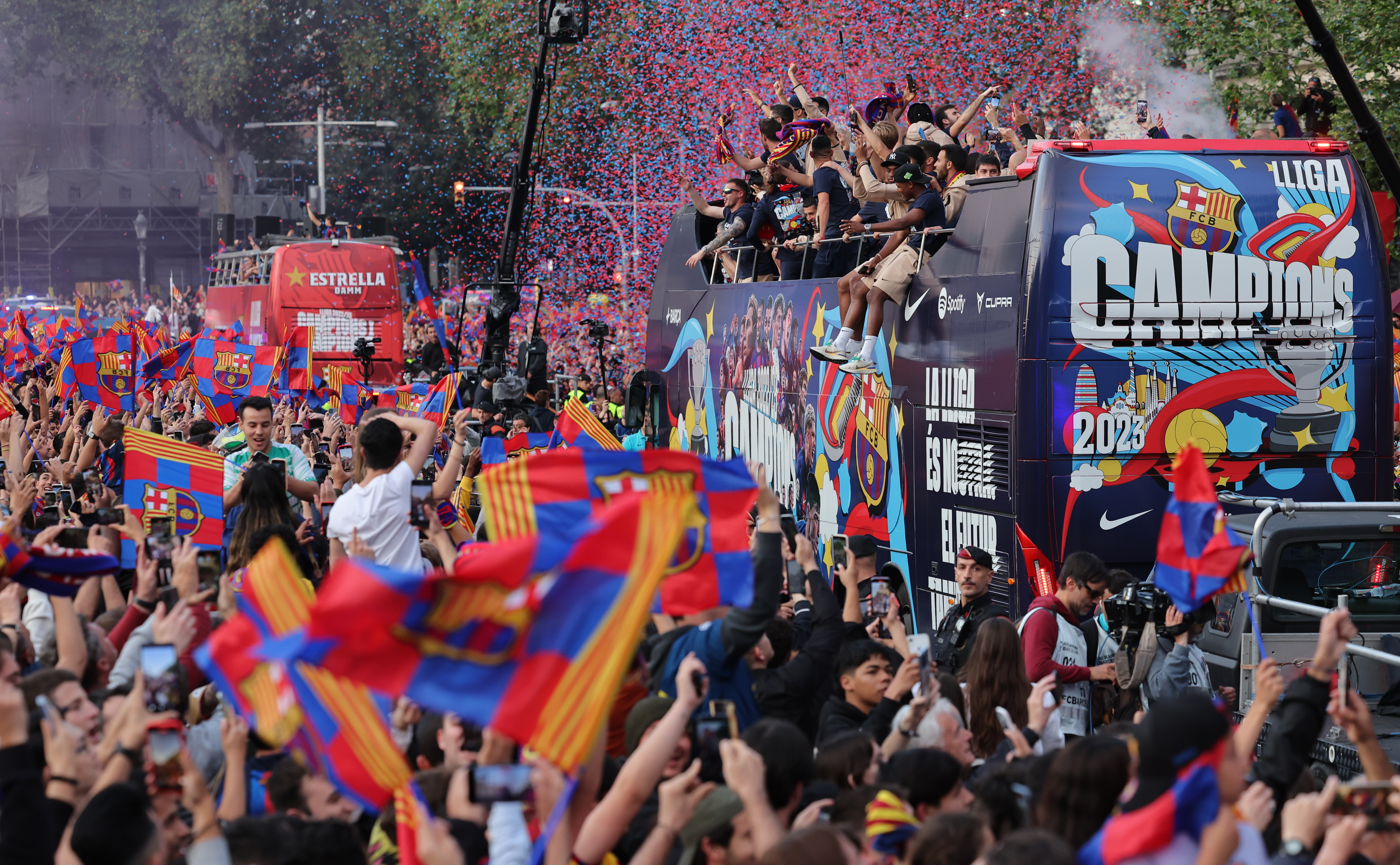 barca4.jpg