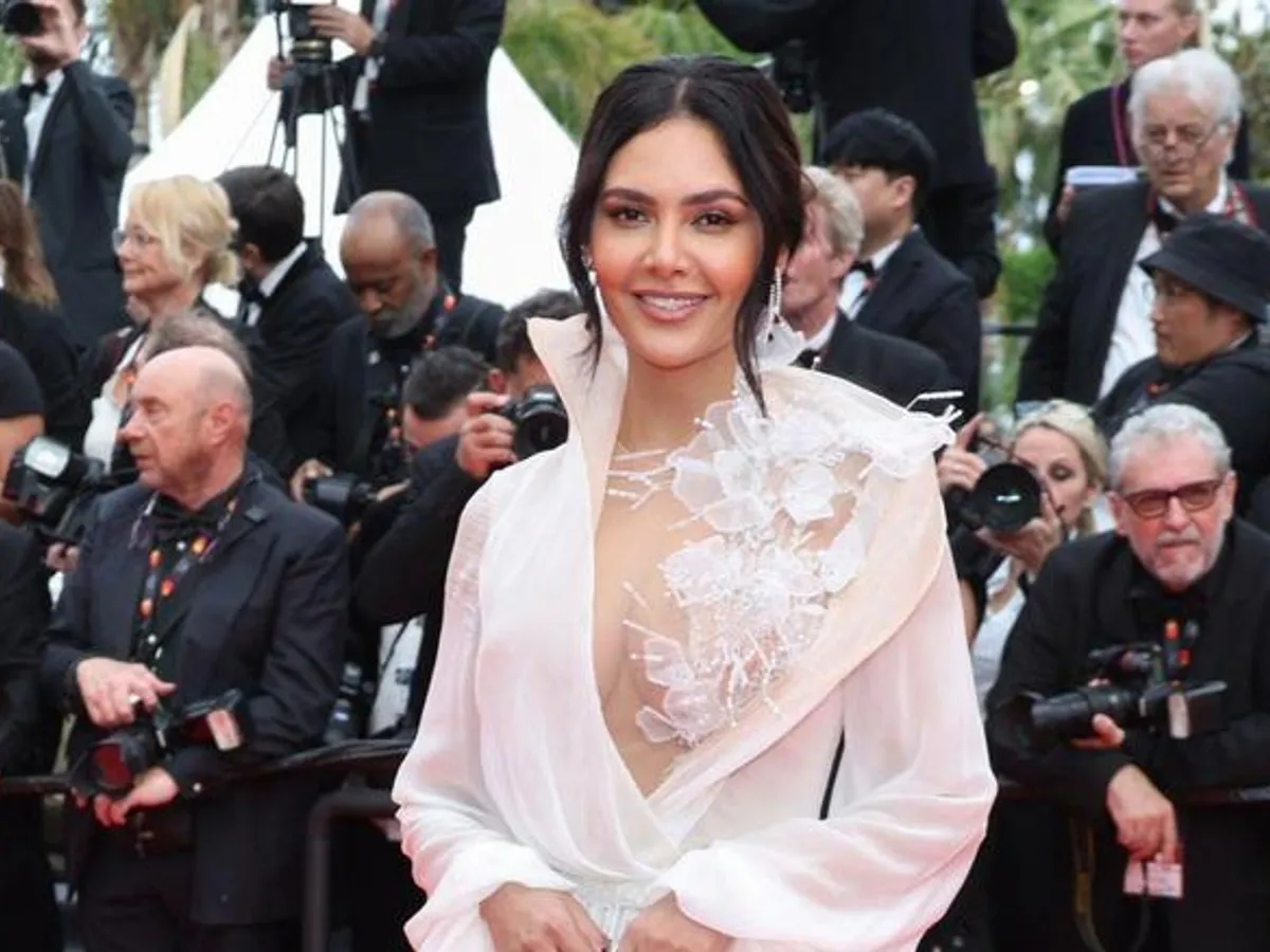 Esha Gupta makes Cannes Film Festival debut 