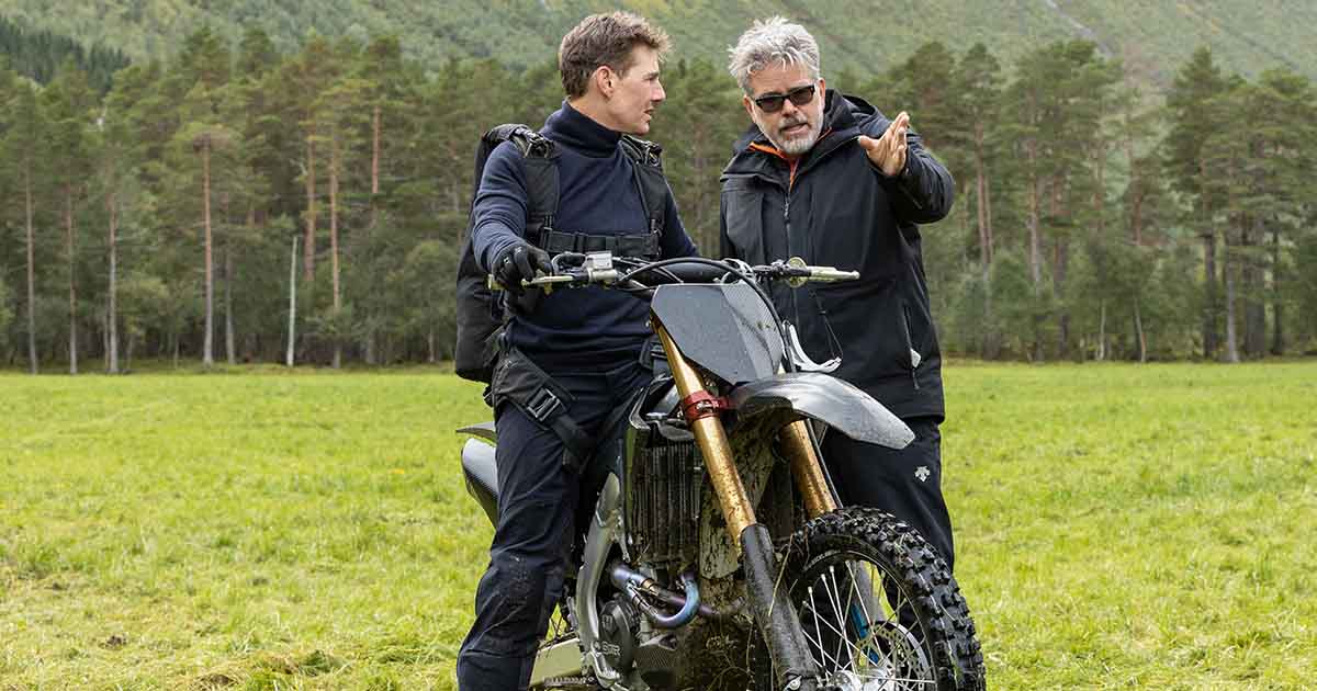 christopher-mcquarrie-and-tom-cruise-explain-cruises-death-defying-bike-stunt-in-mi7.jpg