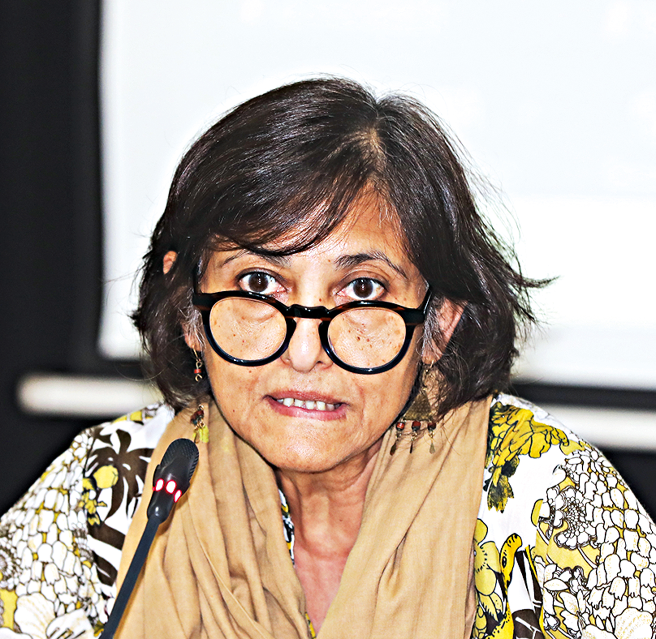 saeeda-anis-pre-change.jpg