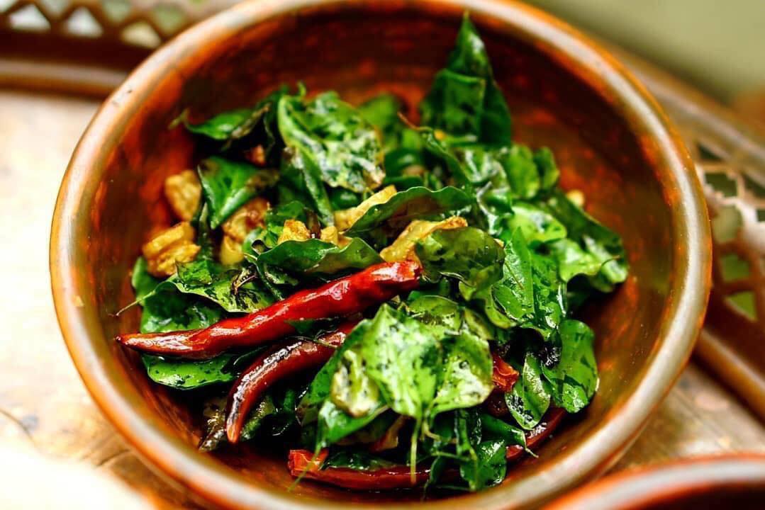 sauteed moringa leaves in garlic Vegan recipes you can try