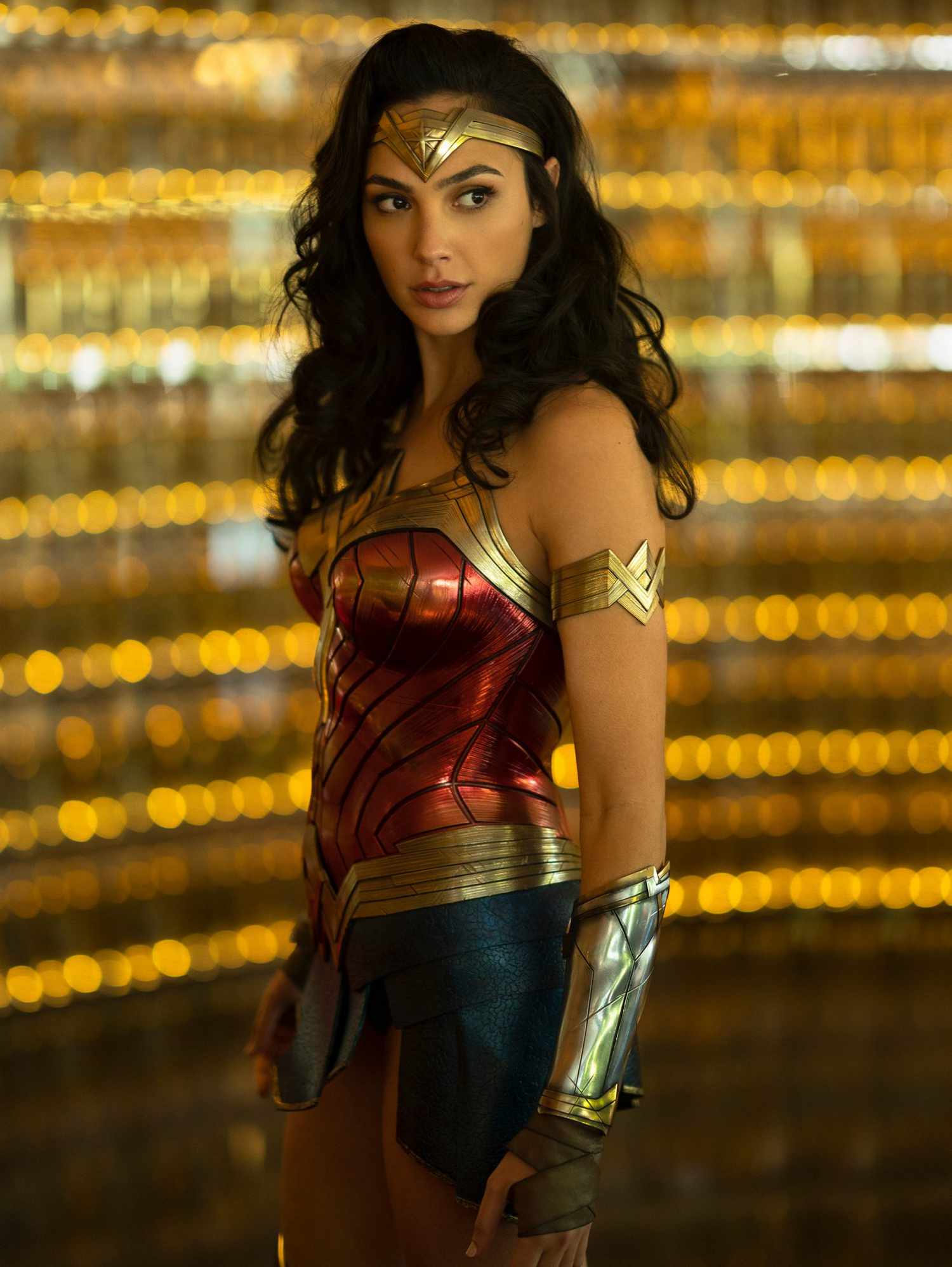 gal-gadot-2000-f893bc7afe9b44be91663eb17cc17750.jpg