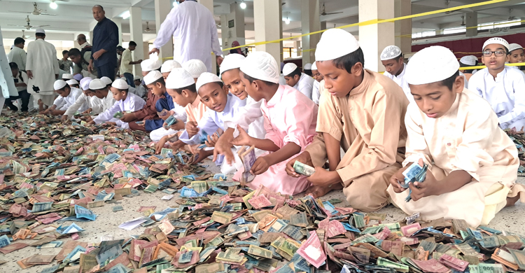 kishoreganj_pagla_mosque-02.jpg