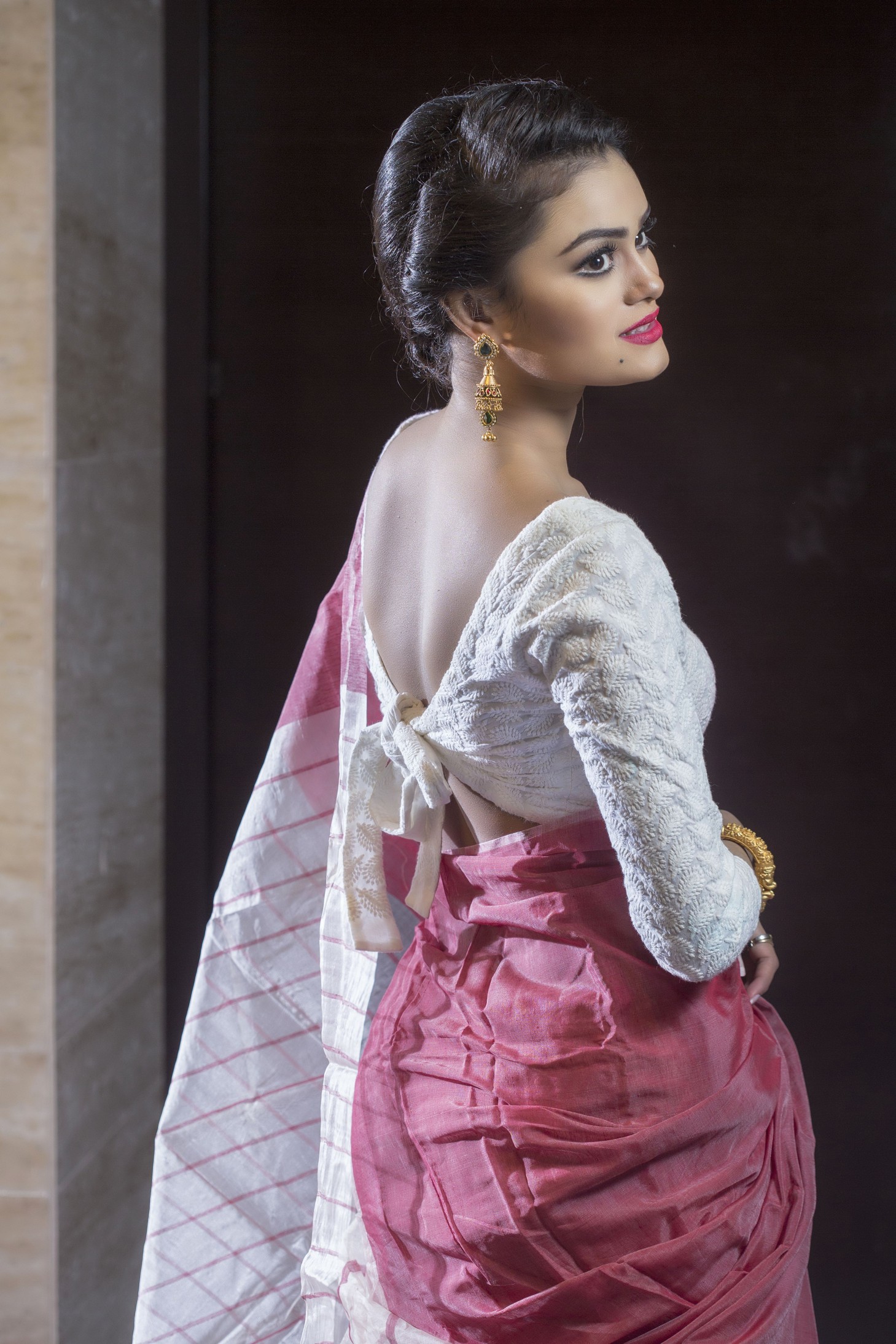 Elevate your sari game: Your guide to the trendiest sari blouses in town