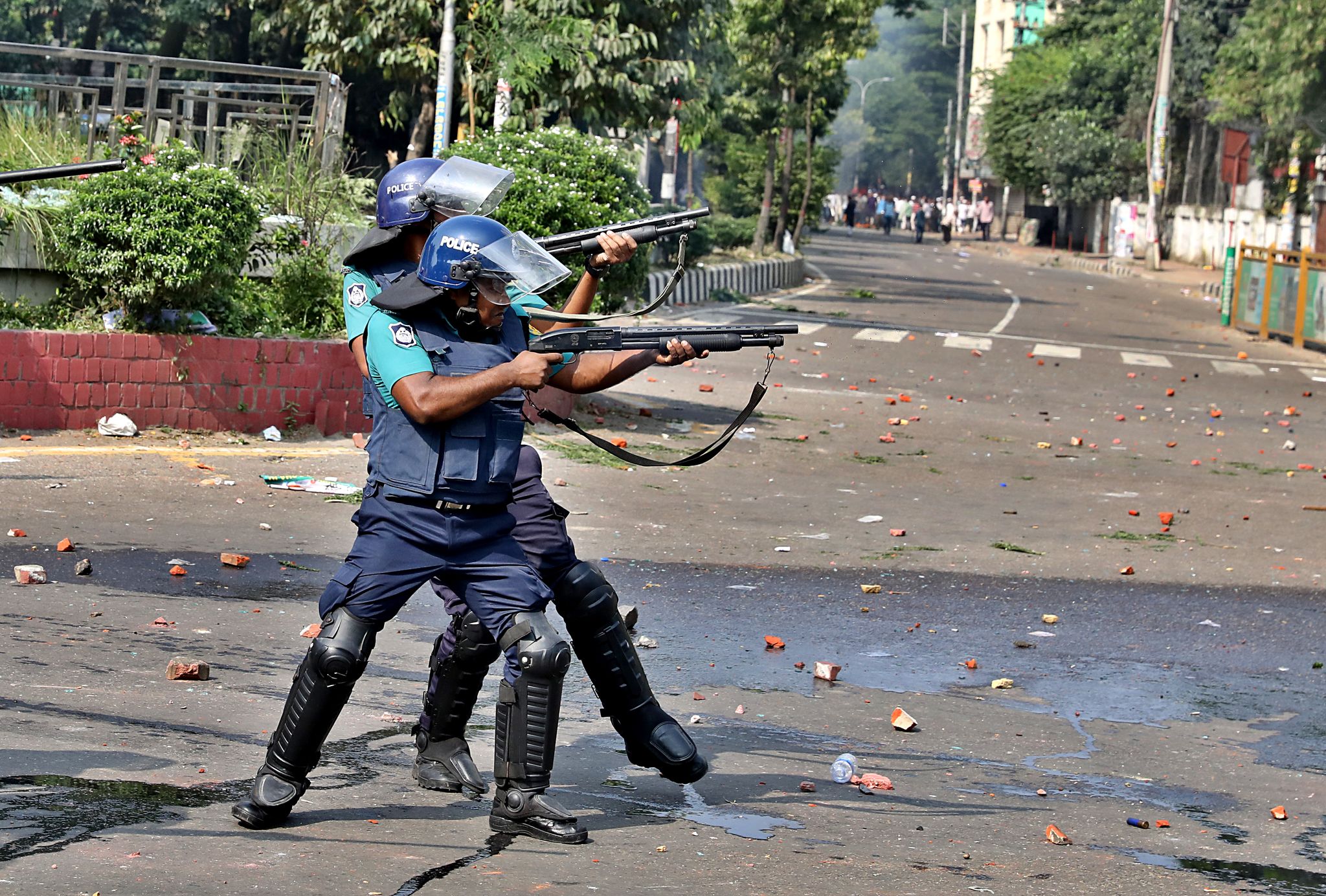 police-bnp-clash_14.jpg