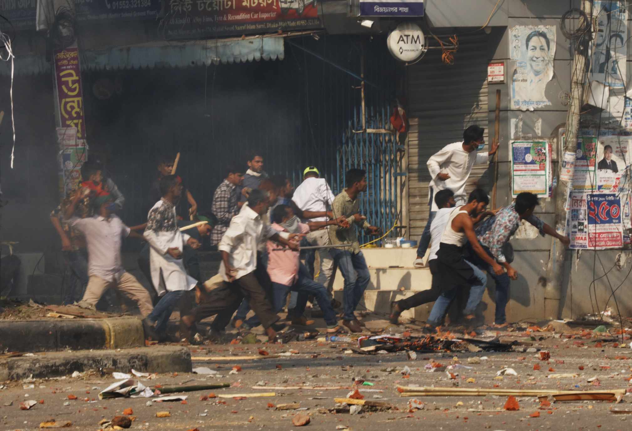 police-bnp-clash_8.jpg