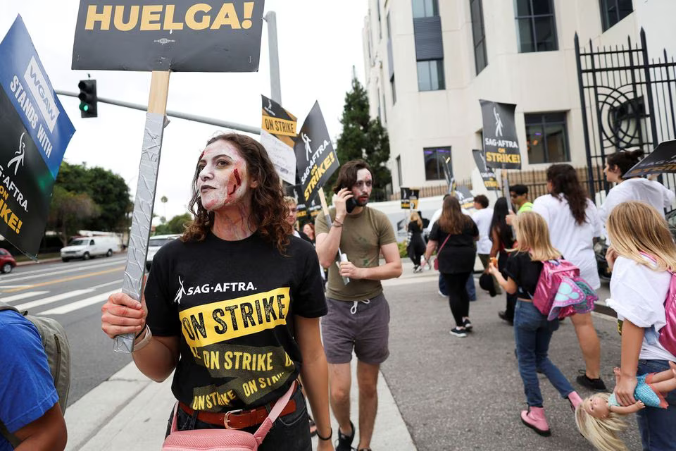 Striking actors reviewing 'final' offer from Hollywood studios