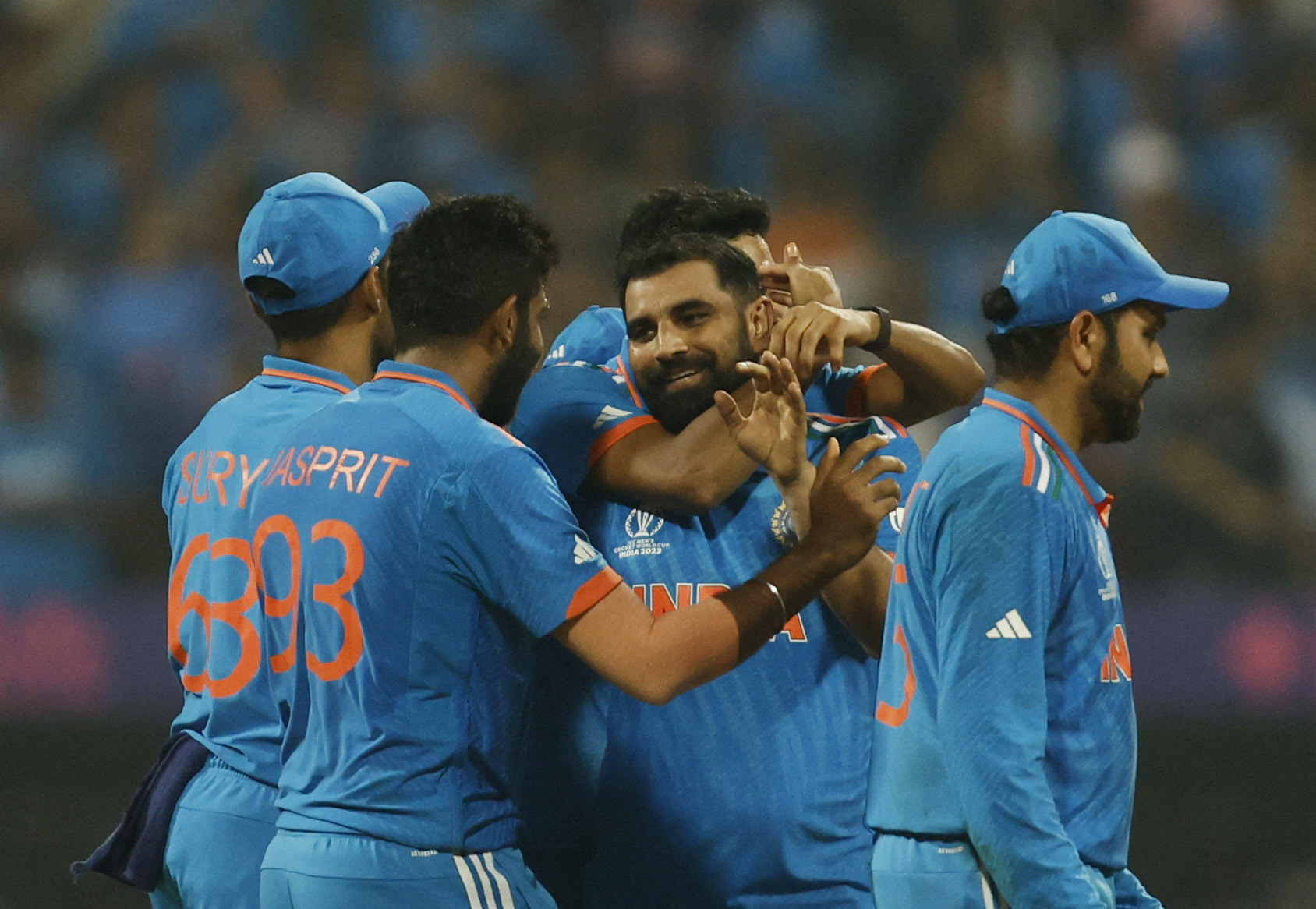 2023-11-15t164953z_1494813981_up1ejbf1ar3dz_rtrmadp_3_cricket-worldcup-ind-nzl.jpg