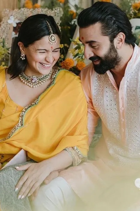 alia20and20kapoor8020home.jpg