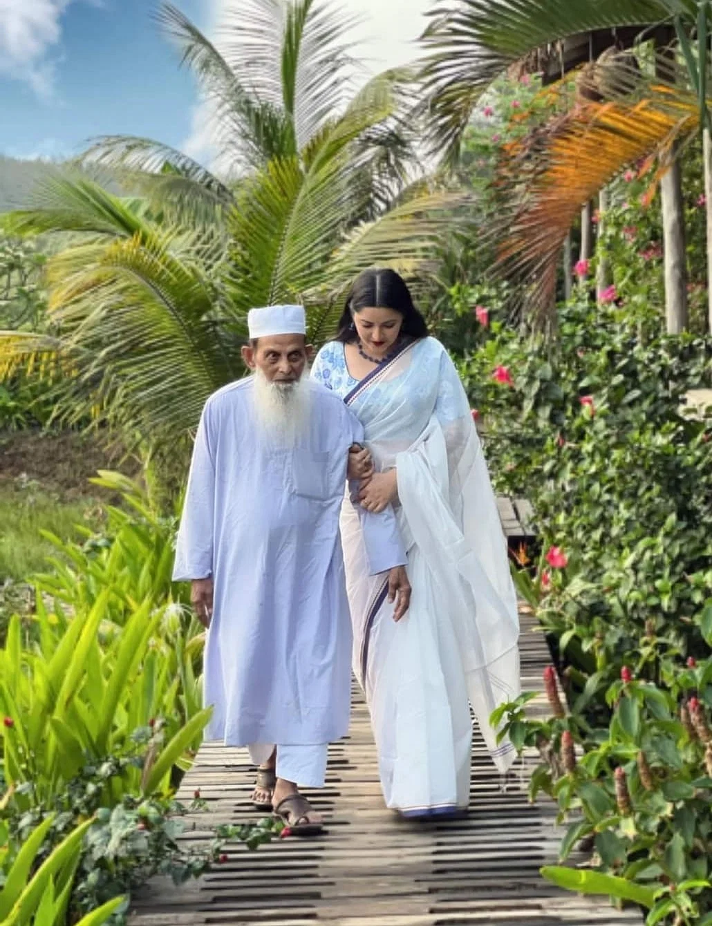 prothomalo-bangla_2023-11_c6e27bfe-da76-4266-b197-5eb1bf134eeb_d7b0b7d8-751f-4e40-9fc1-5ba0aa32cf2d.jpg