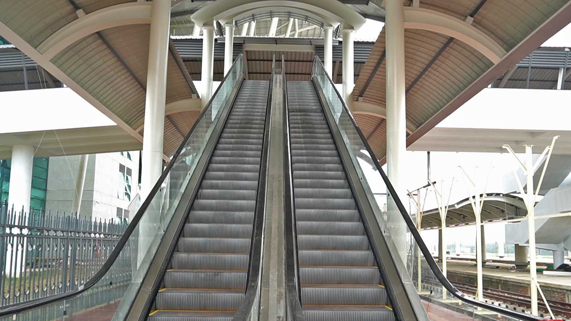 coxs_bazar_rail_station_4.jpg
