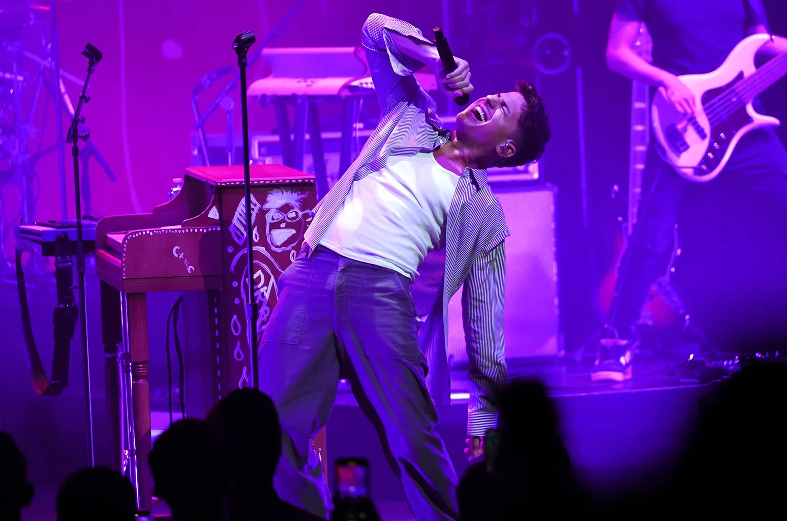 charlie-puth-performs-billboard-1548.jpg