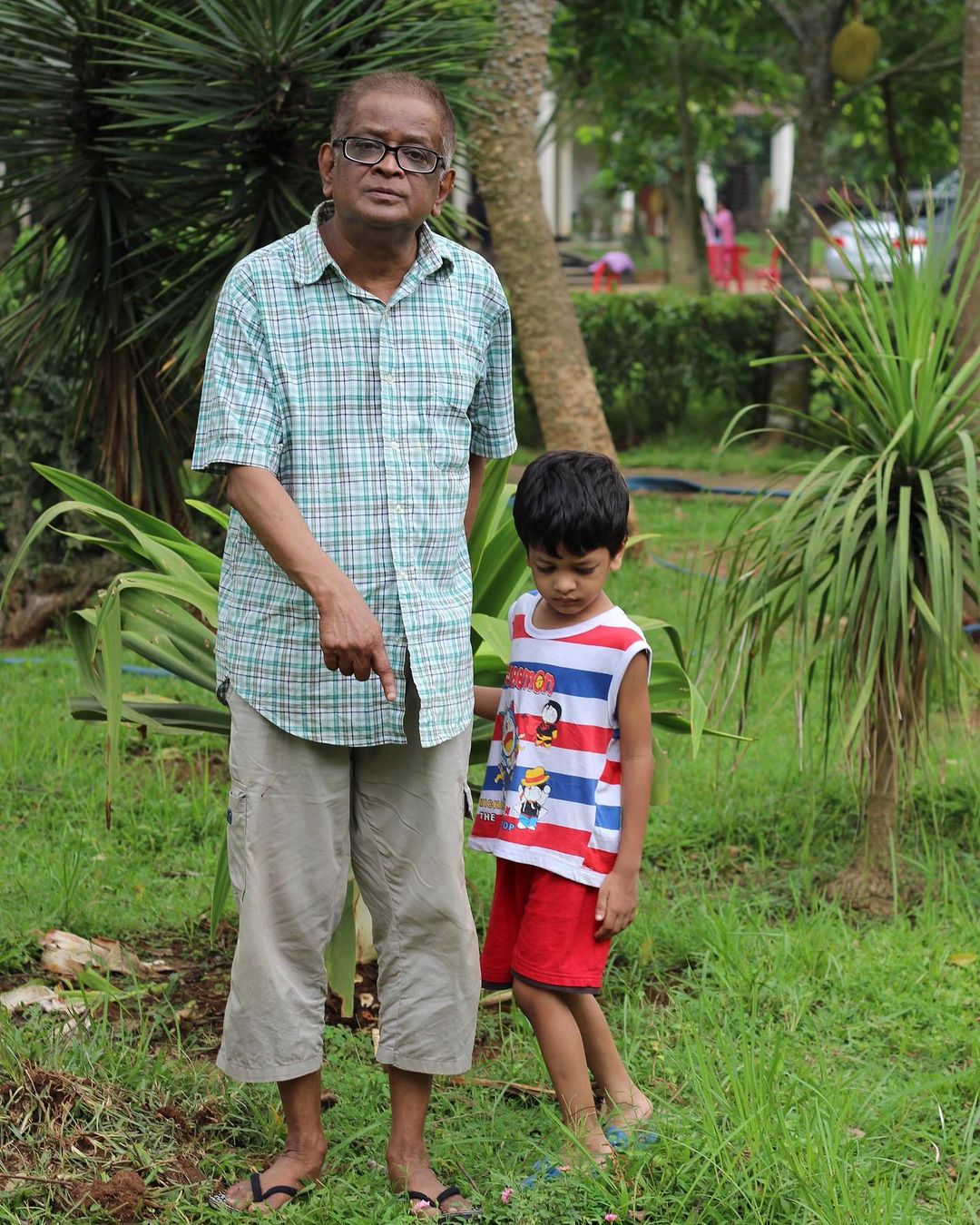 humayun_ahmed_and_nishad_humayun.jpg