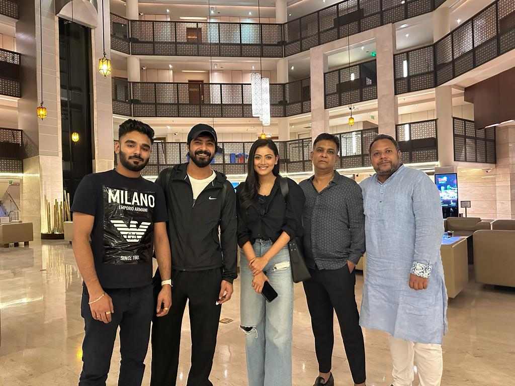 Kobi team at Kolkata. jpg