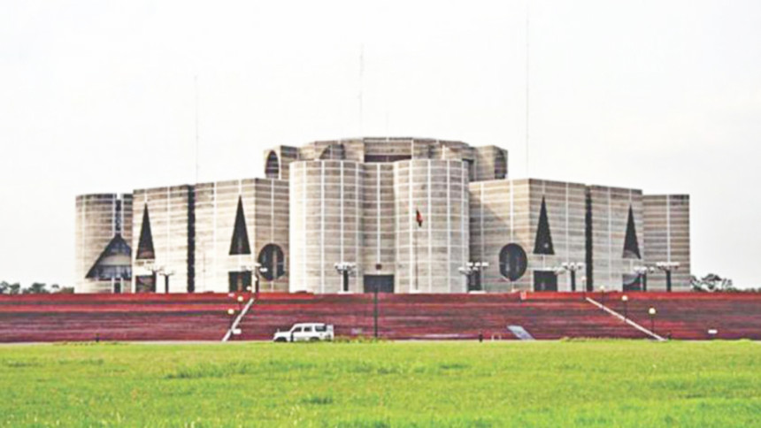 MPs blast govt for sorry state of banking sector