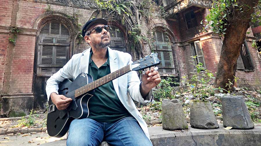 anjan_dutt.jpg