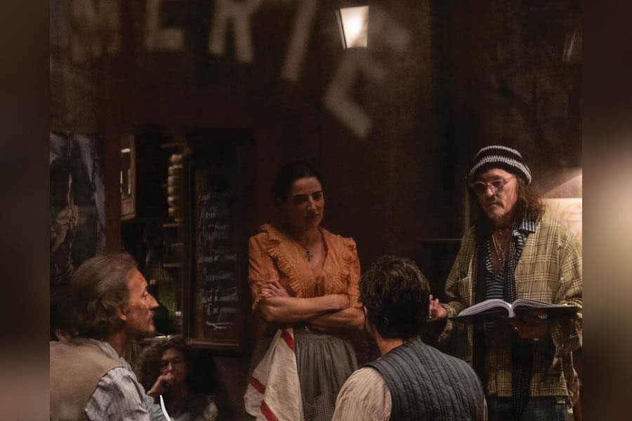 johnny_depp_modi_4.jpg