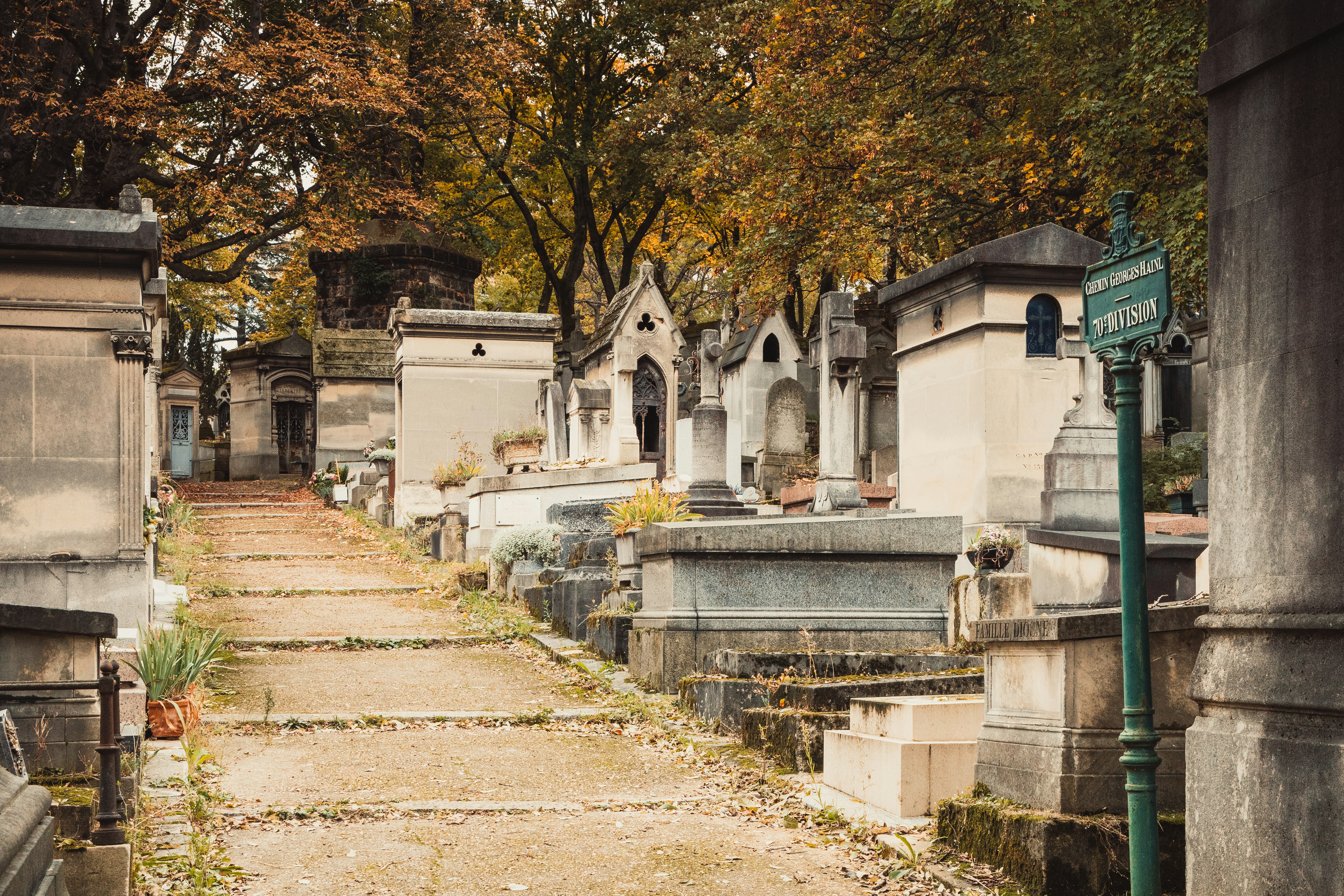 France    6 beautiful cemeteries to visit around the world 
