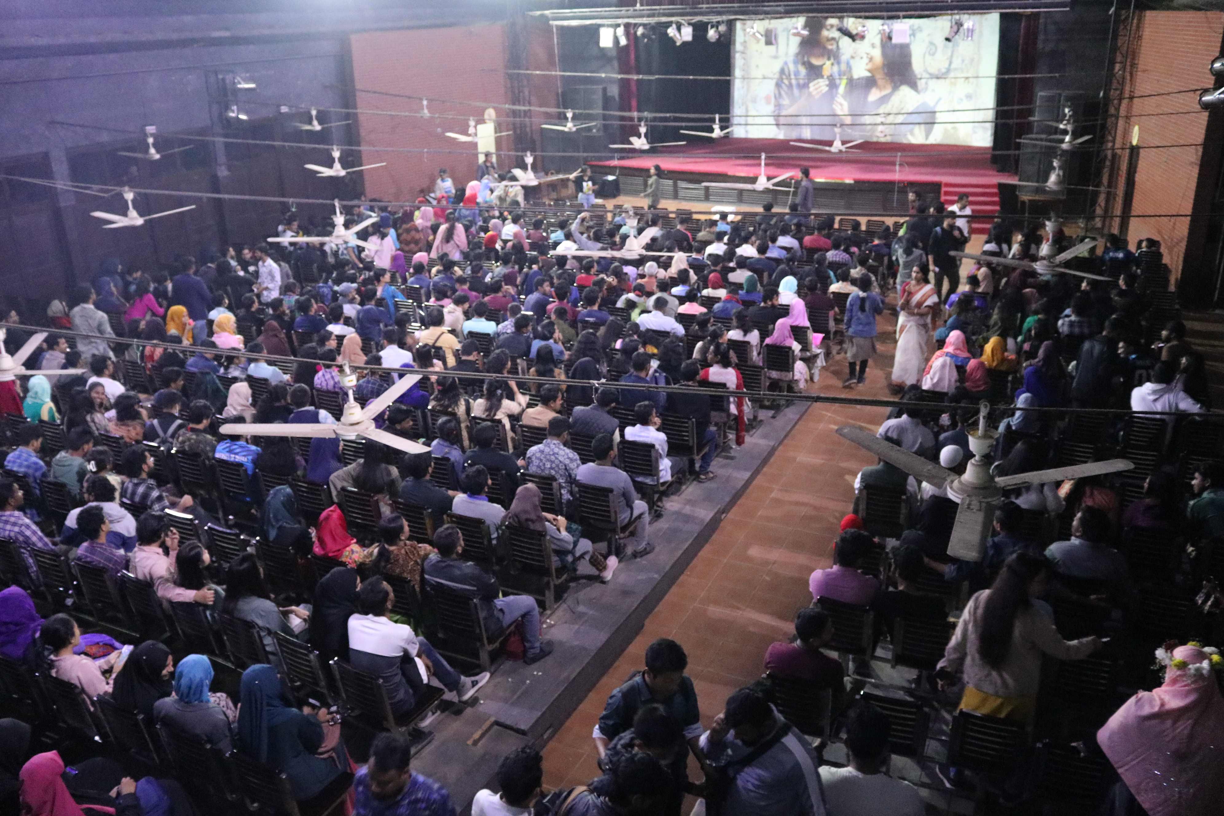 amar_bhashar_cholochitro_3.jpg