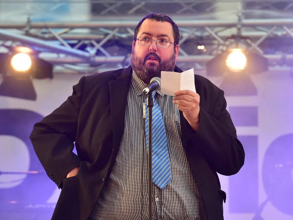 ewen_macintosh.jpg