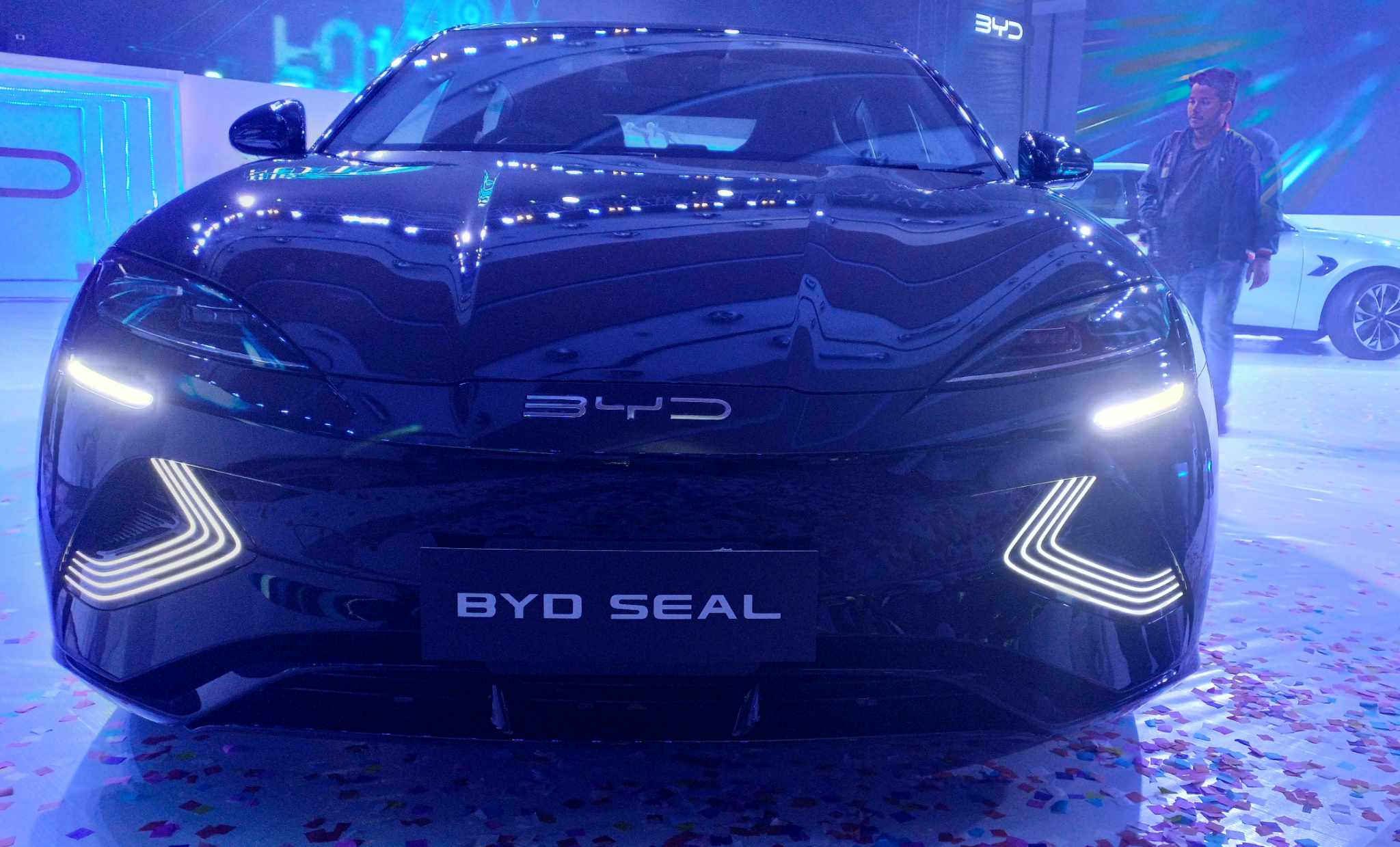 byd_seal_front.jpg