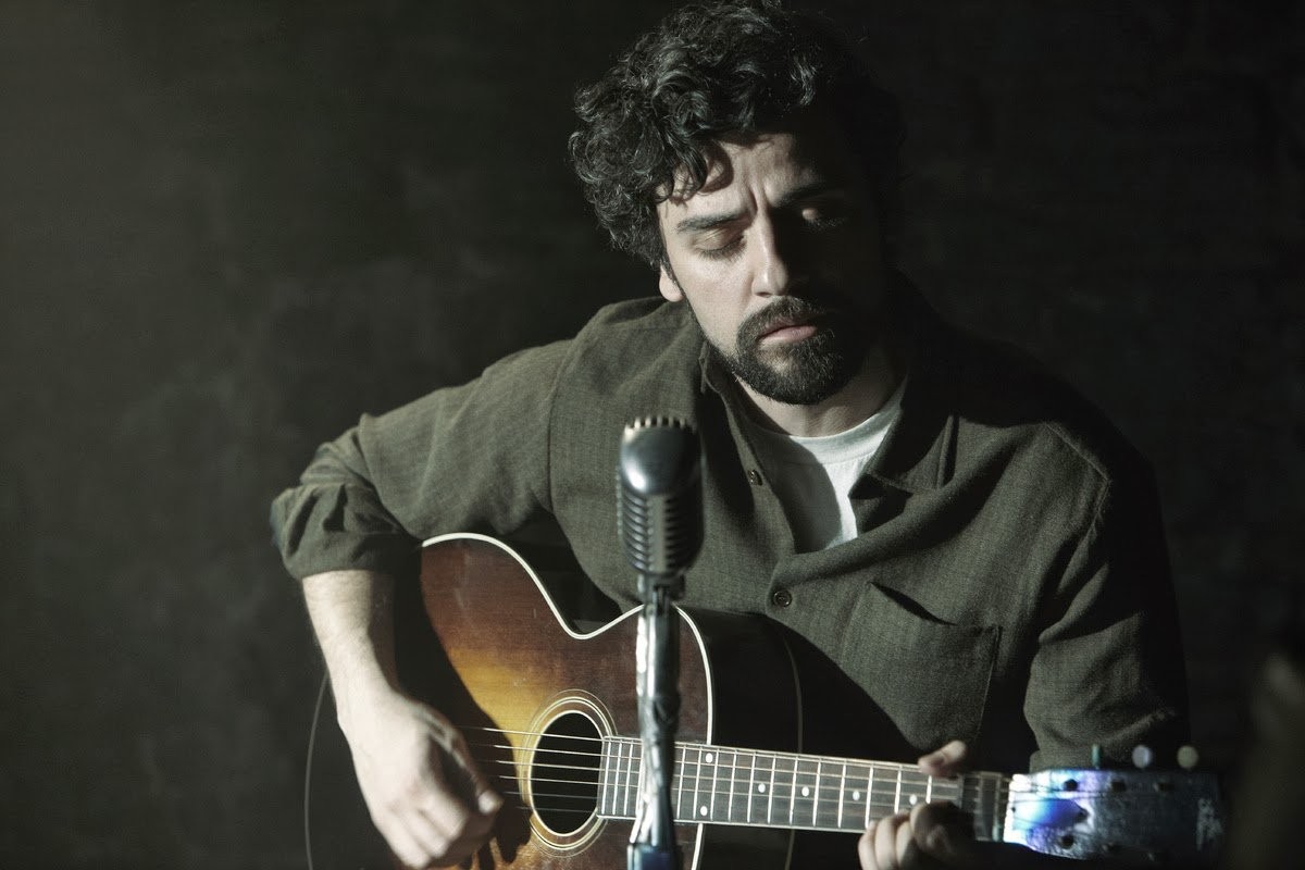 insidellewyndavis.jpg