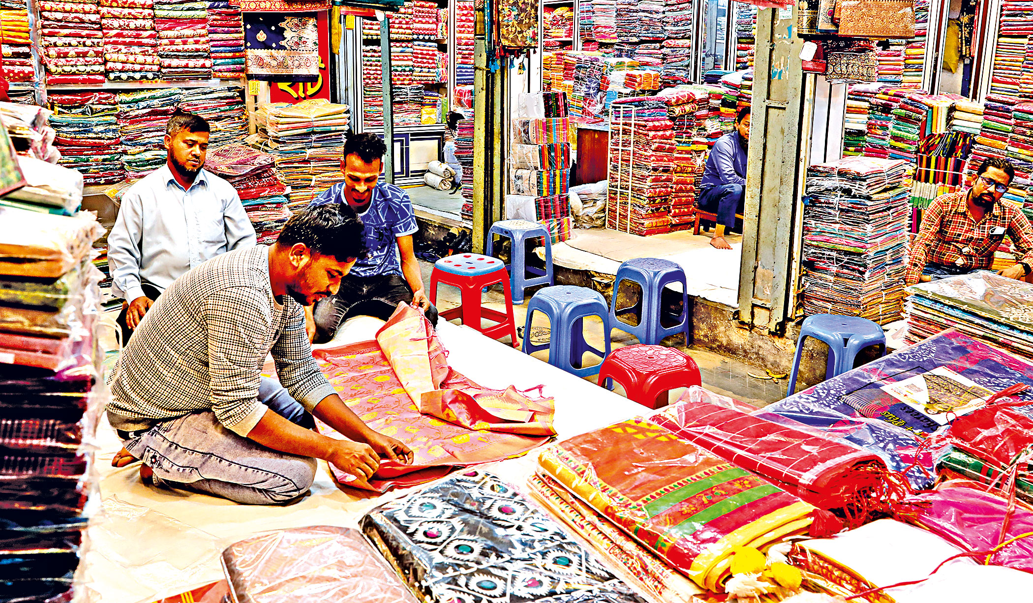 islampur-clothing-market-10_0.jpg