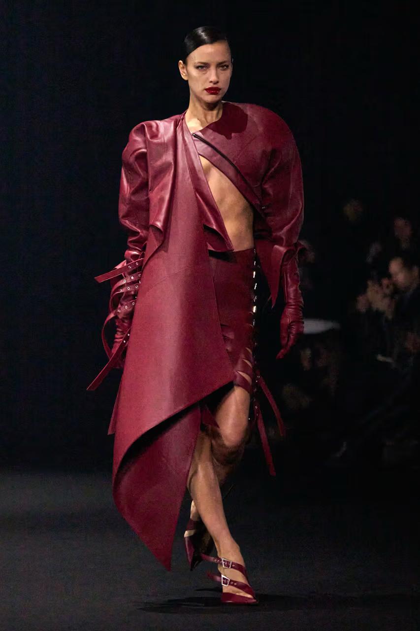 mugler_show3.jpg