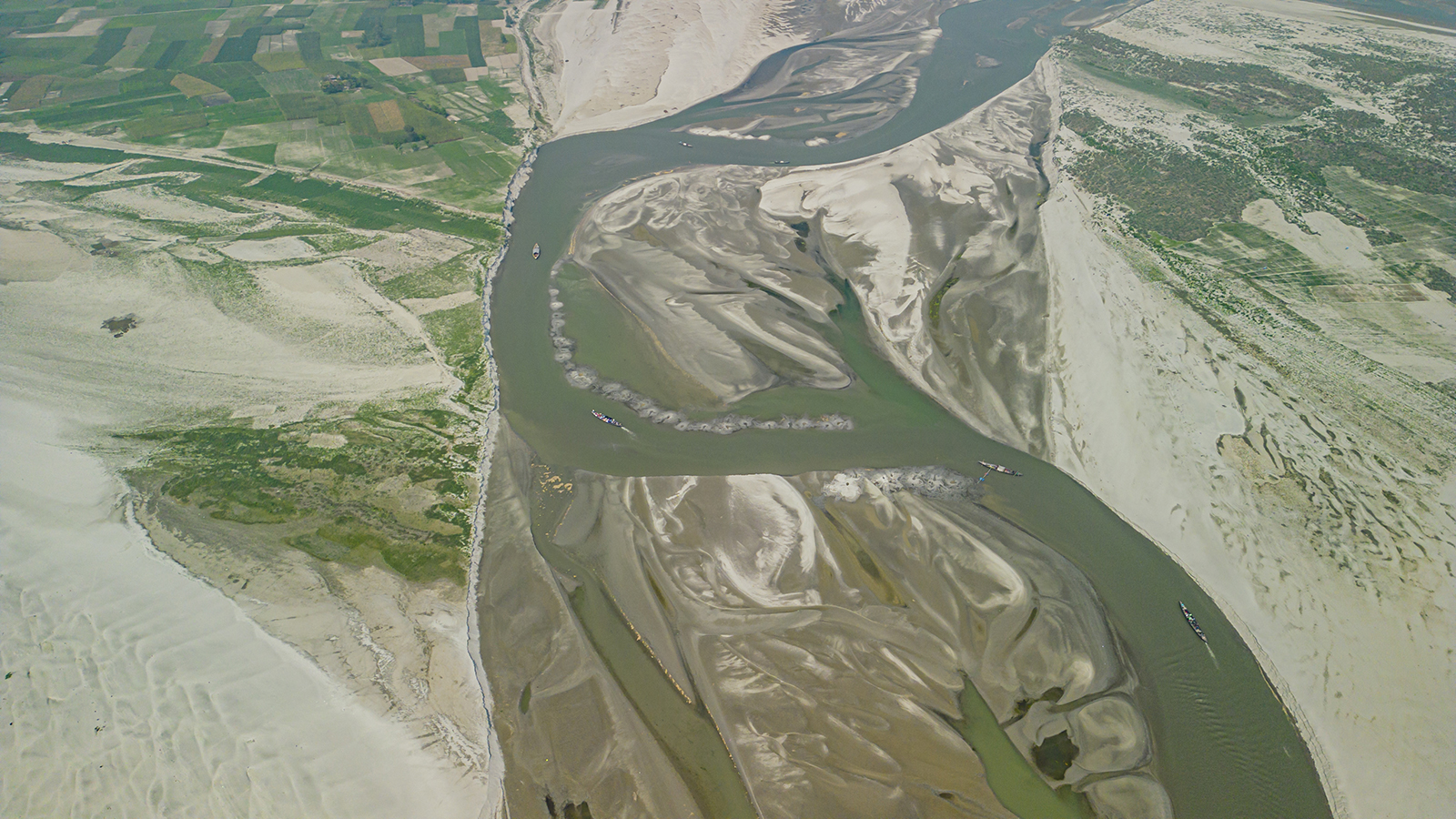jamuna_river_6.jpg