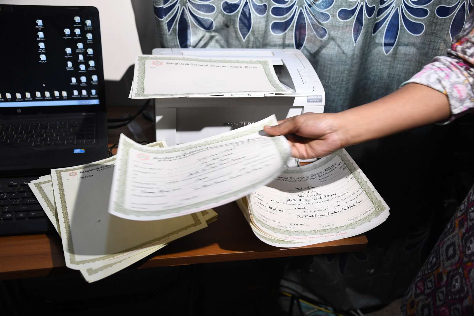 'Genuine' SSC, HSC certificates for sale!