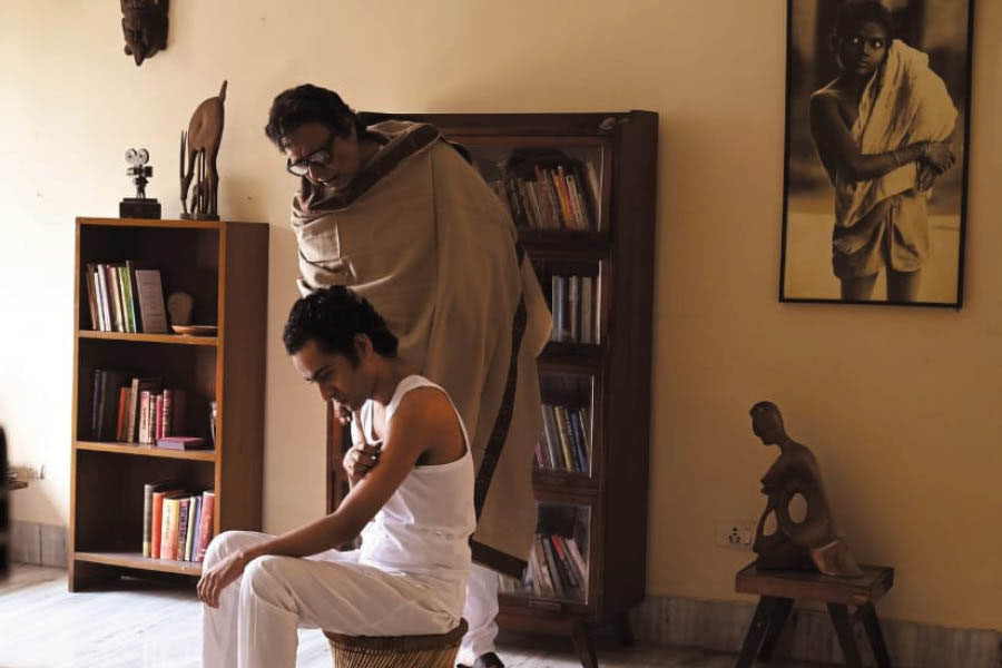 1700725872_anjan-dutt-kiff.jpg