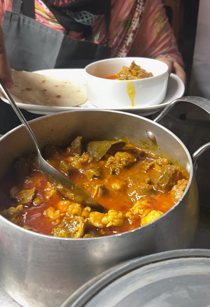A couple’s journey from office desks to street food cart