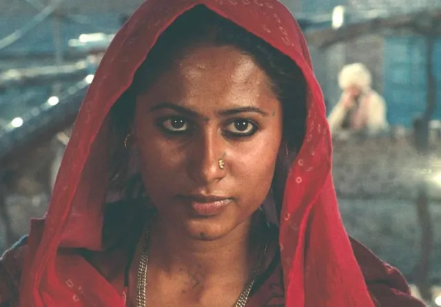 _133316165_manthanfilmsstills3.jpg.jpg