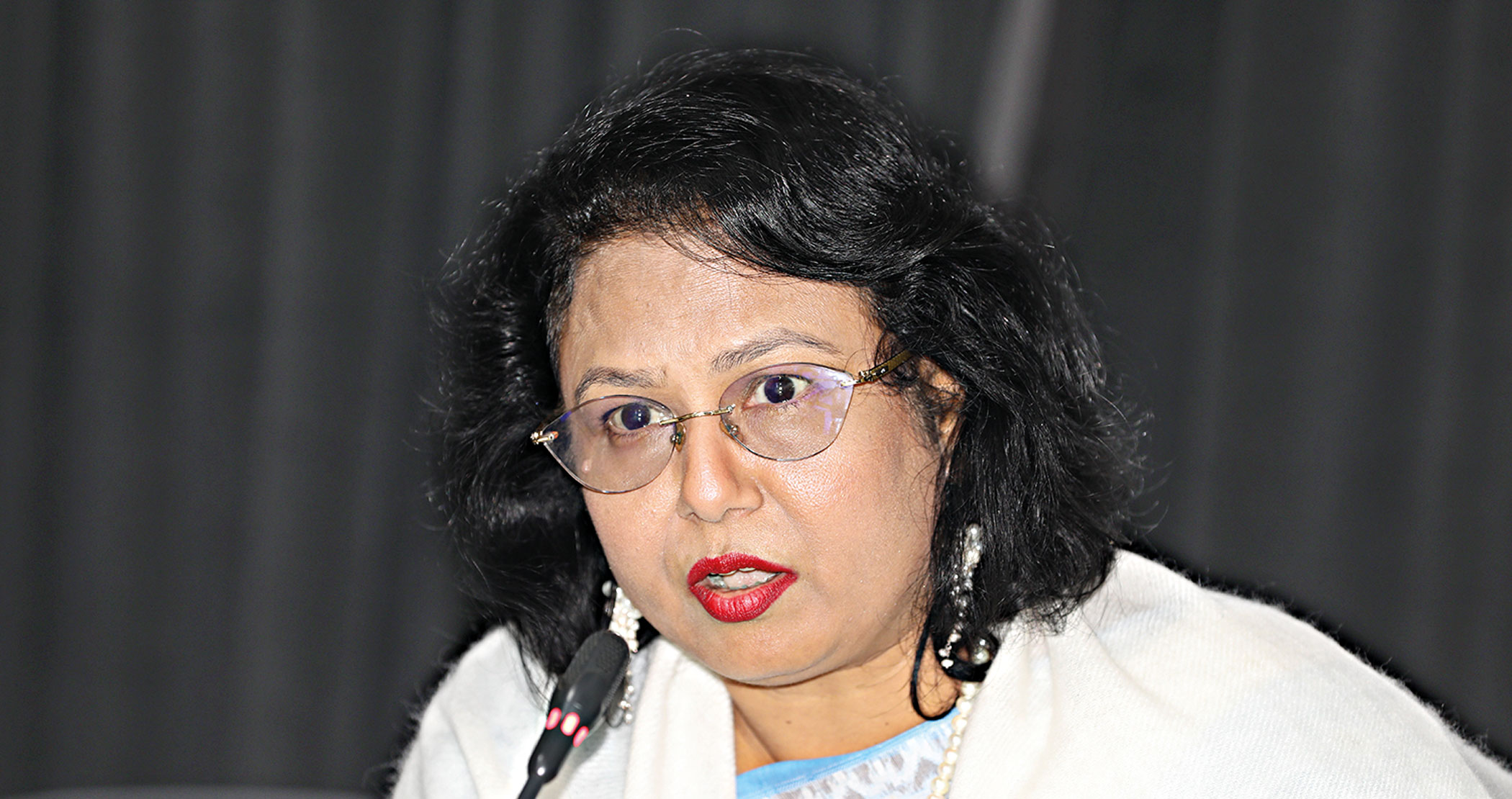shawkat-a.jpg