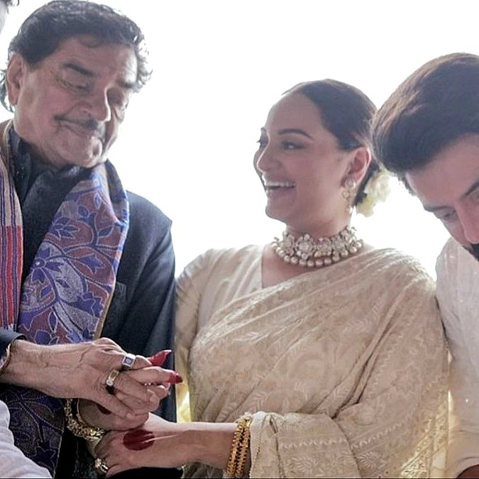 shatrughan-sinha-on-sonakshi-zaheer-wedding-254149712-1x1.jpg