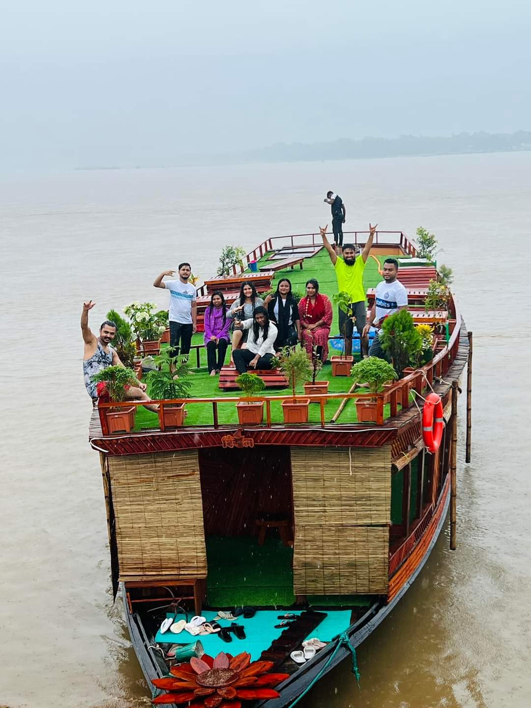 tourism_3.jpg