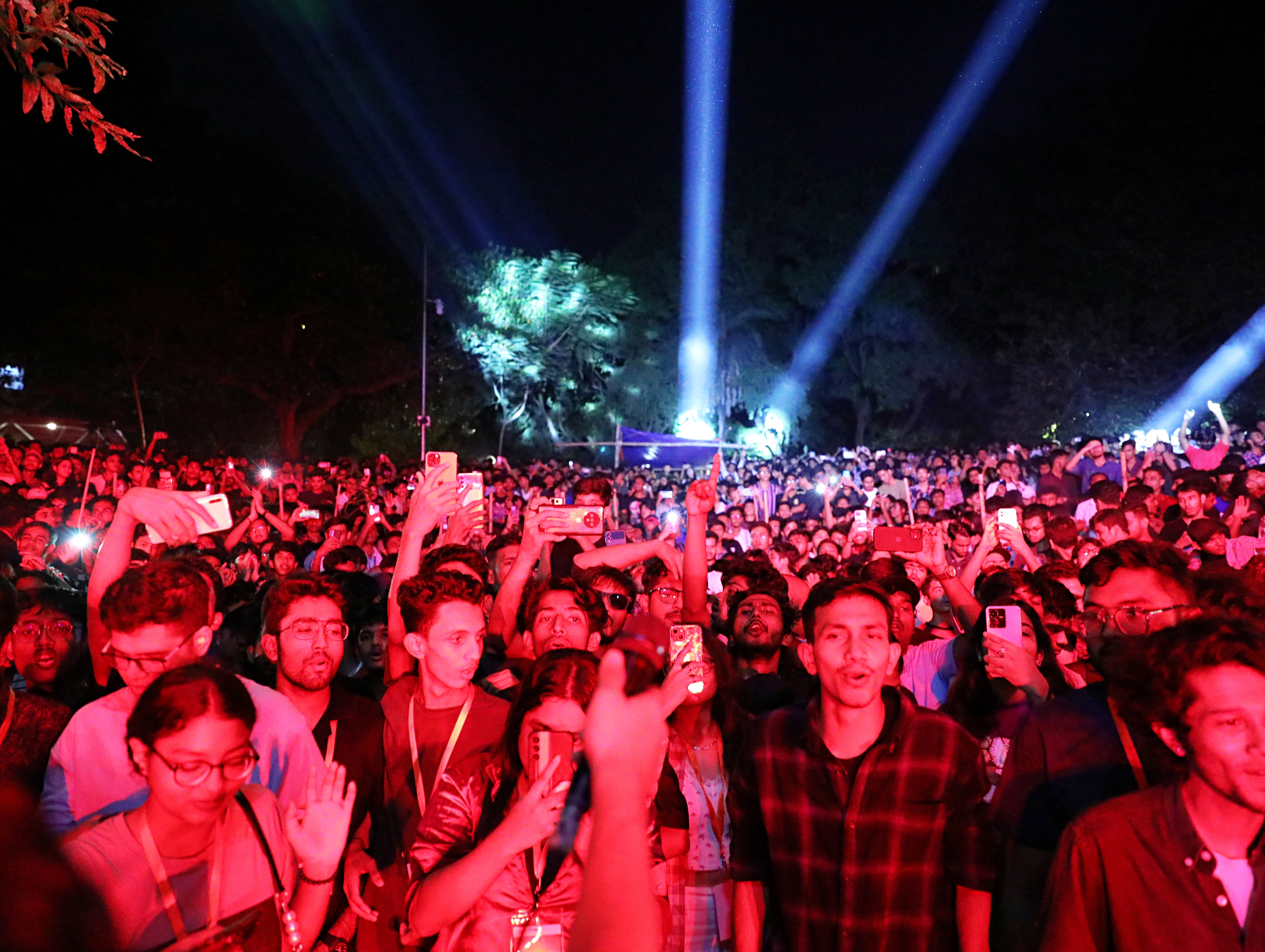 rishkaaidconcert_tdsae_shahbaz_2.jpg