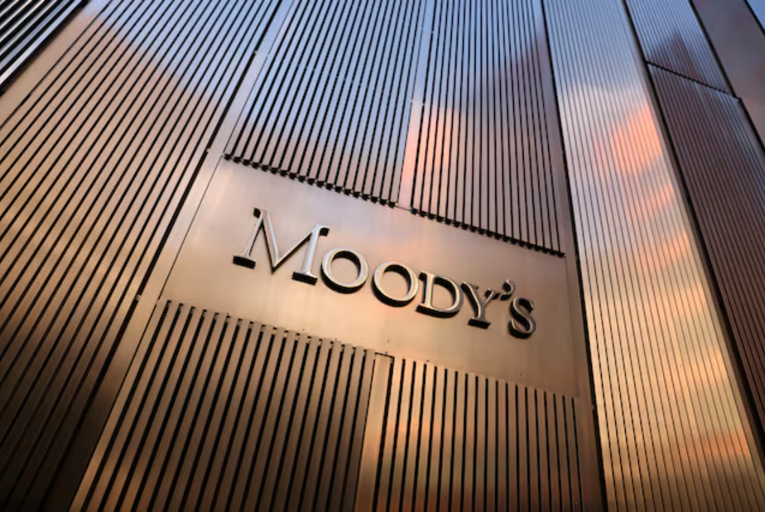 Moody's downgrades Bangladesh's ratings to B2, changes outlook to negative