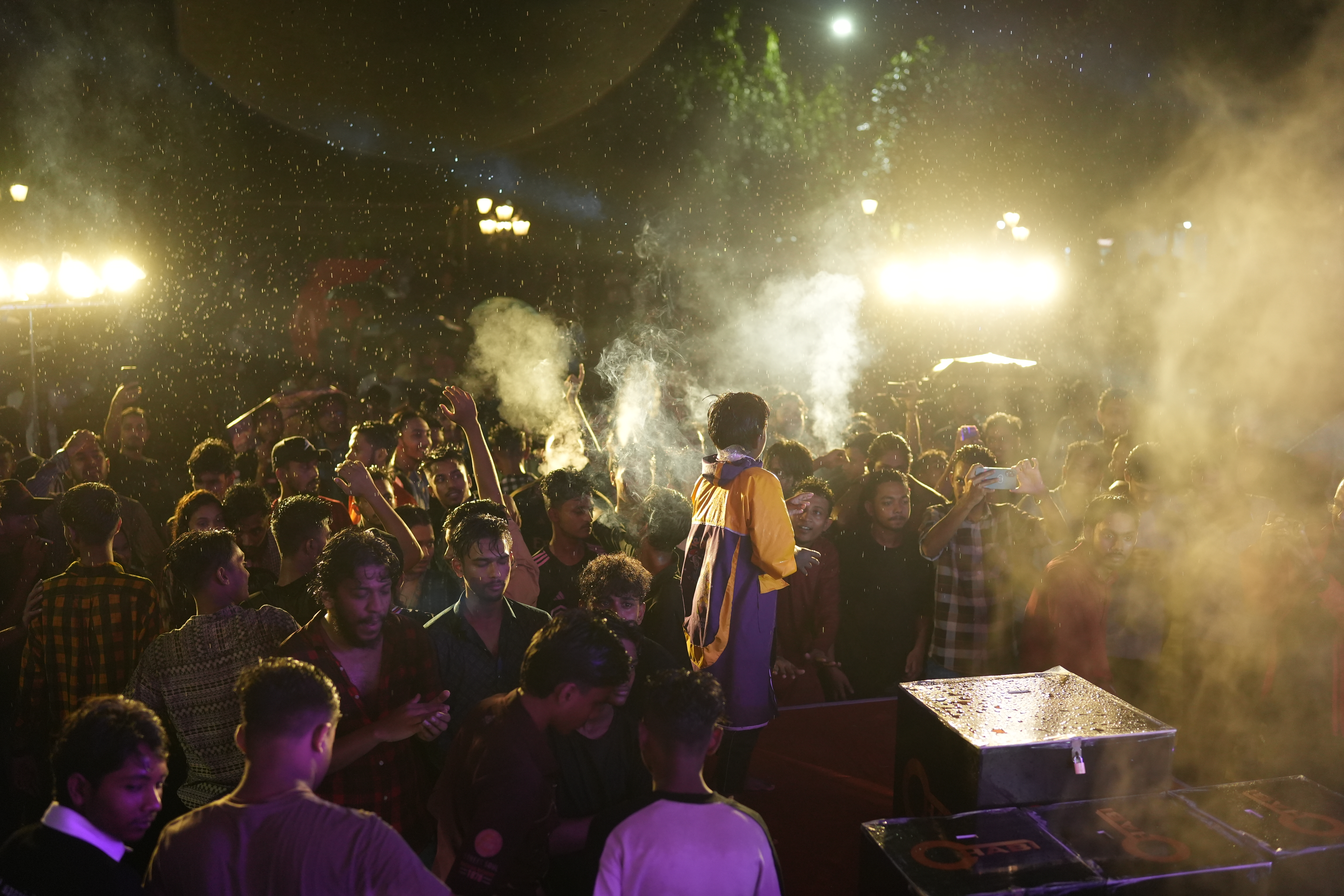punorbashon_concert_2.jpg