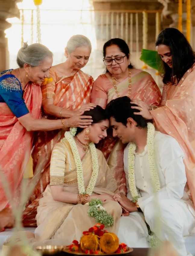 Aditi Rao Hydari and Siddharth marry in a private ceremony.jpg