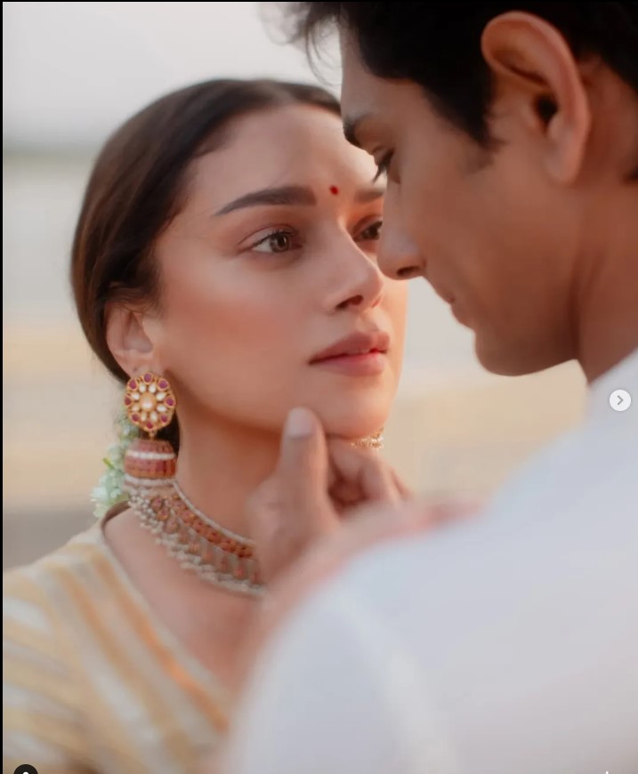 Aditi Rao Hydari and Siddharth marry in a private ceremony.jpg