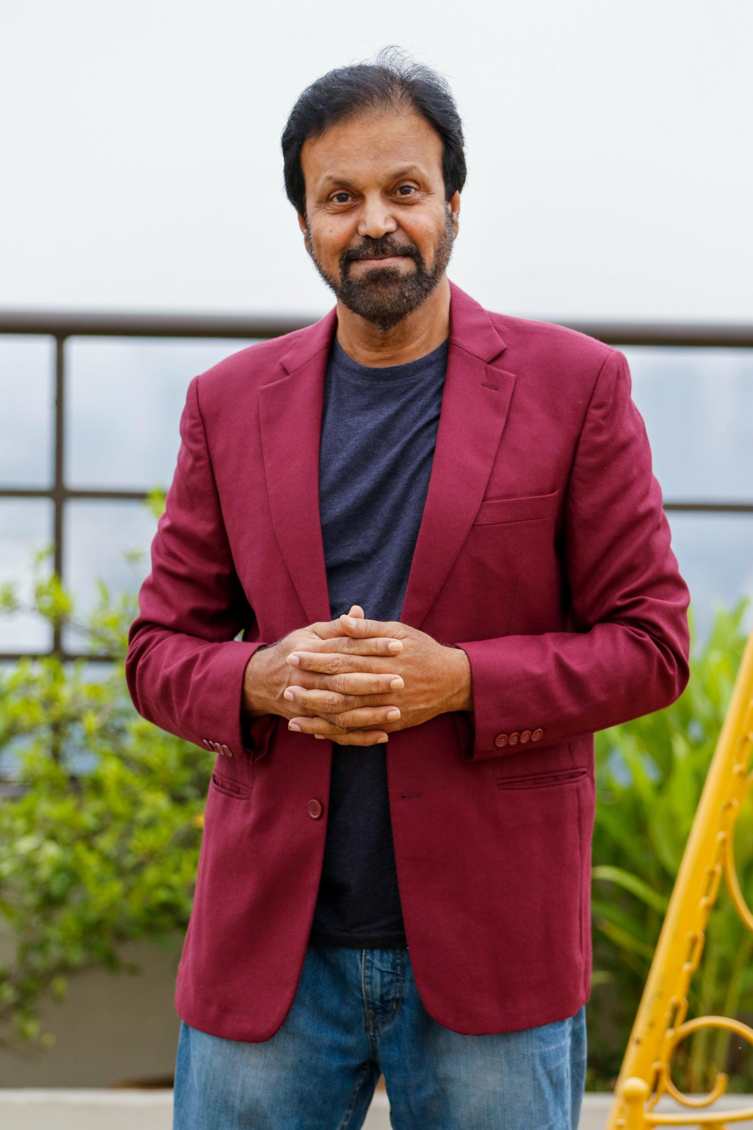 Tariq Anam Khan.jpg