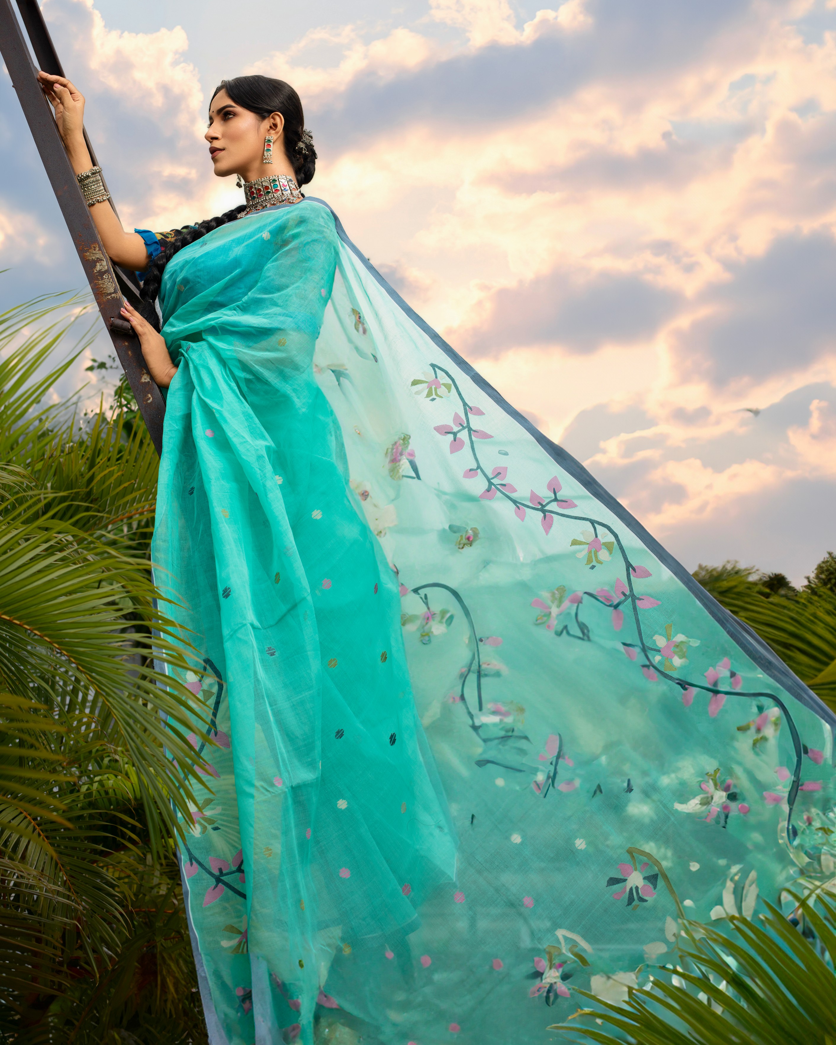 Why every Bengali woman’s secret weapon is a cotton saree