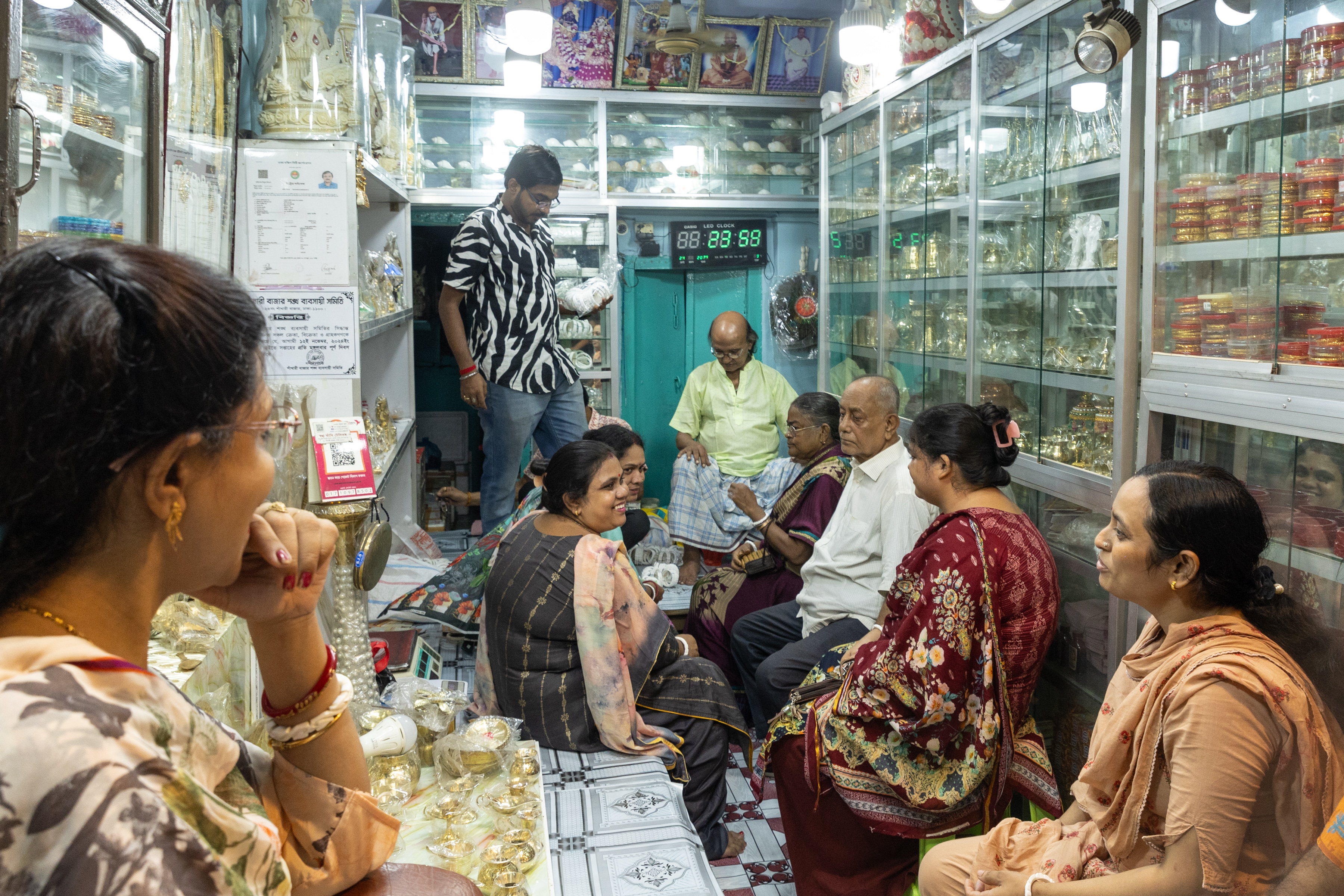 Vibrant puja culture of Shankhari Bazar: Where tradition meets tomorrow