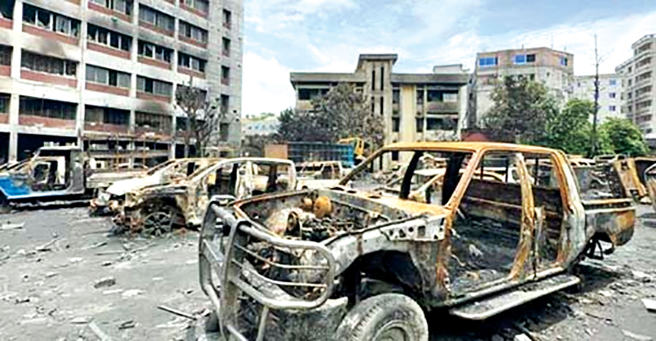 Cops still afraid to come out of cocoon