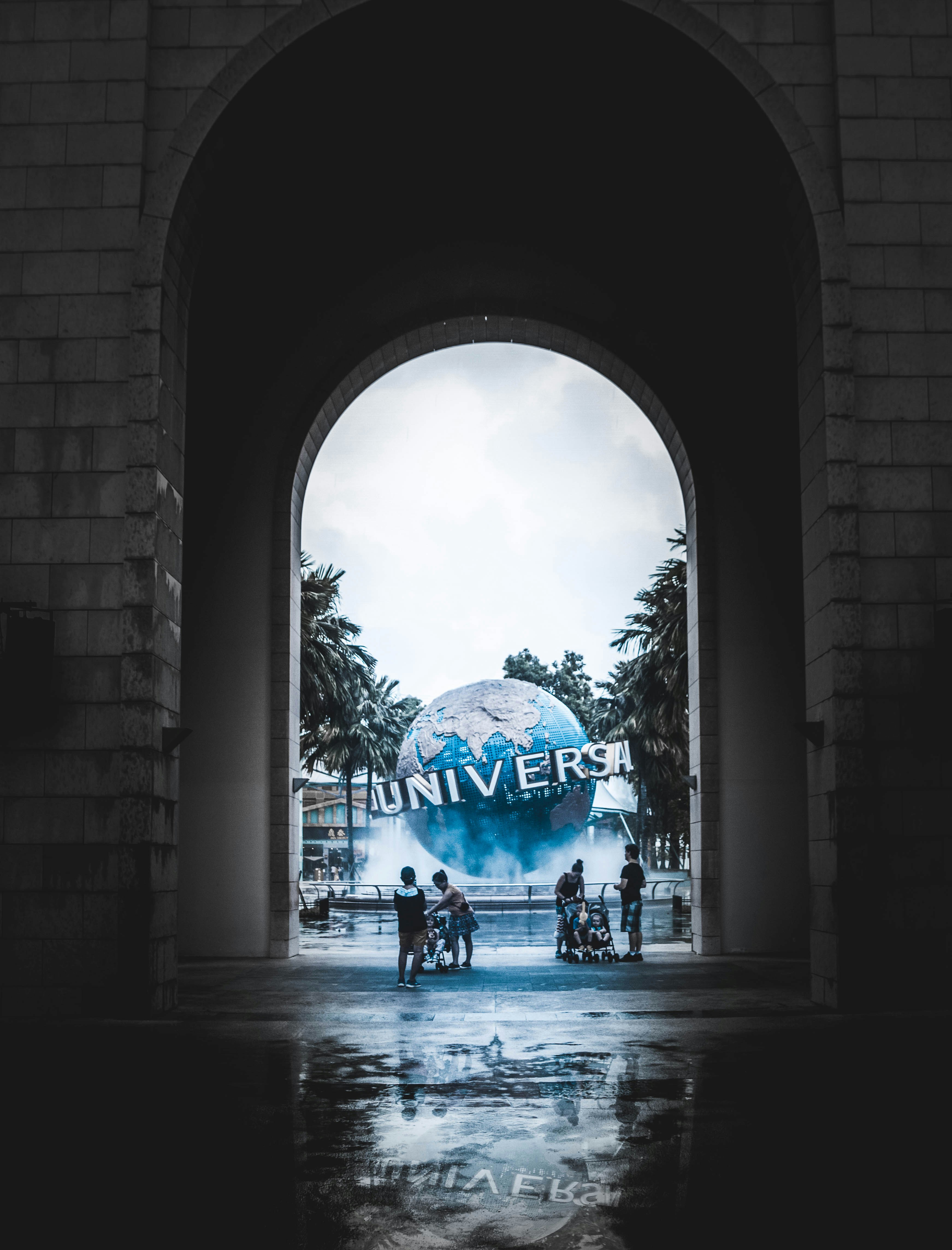 Singapore     Seeking thrills? These 7 Halloween destinations will haunt your dreams!      asso-myron-xjfeoyuf0lg-unsplash.jpg