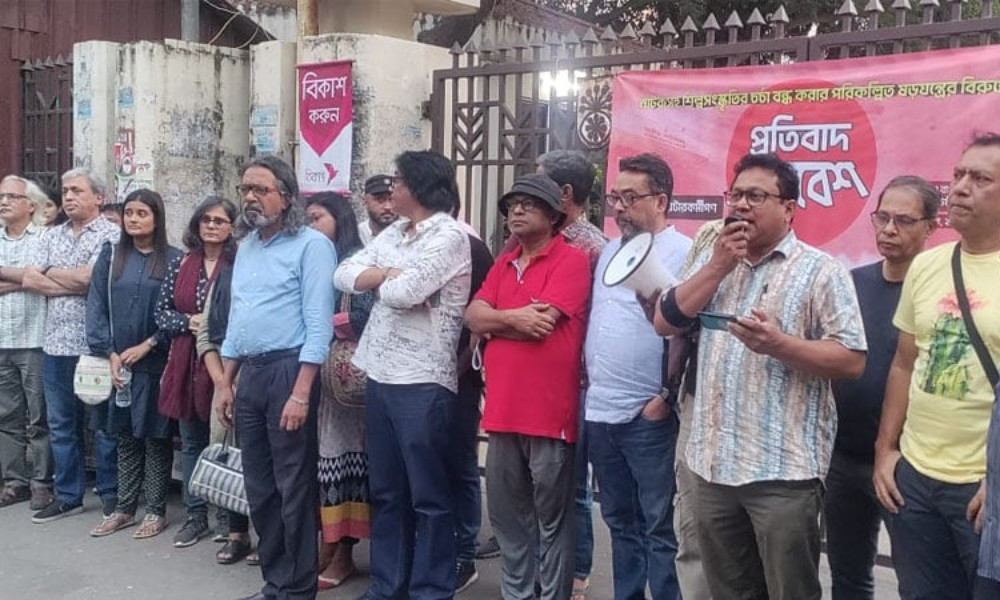 Nityapurana play halted,.jpg